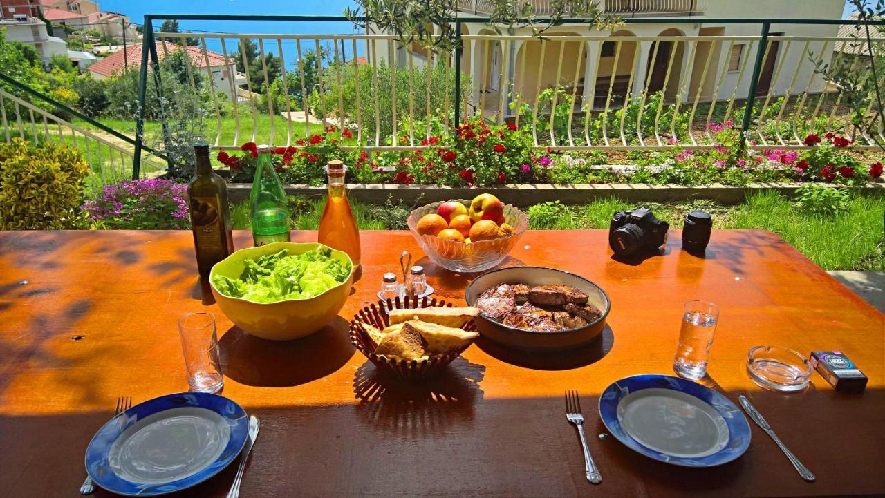 Holiday Home Jozo オミシュ エクステリア 写真