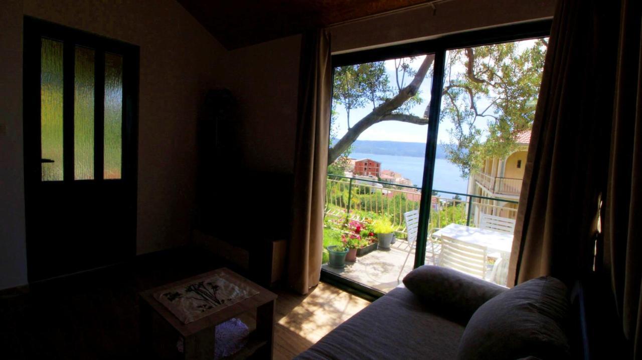 Holiday Home Jozo オミシュ エクステリア 写真