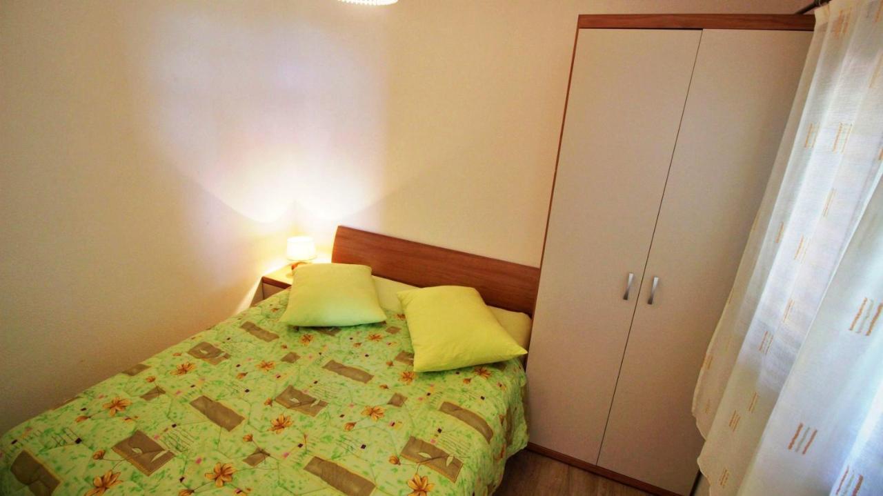 Holiday Home Jozo オミシュ エクステリア 写真